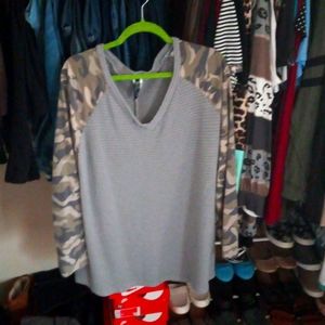 Glitzy Girls 2x Long Sleeved Top